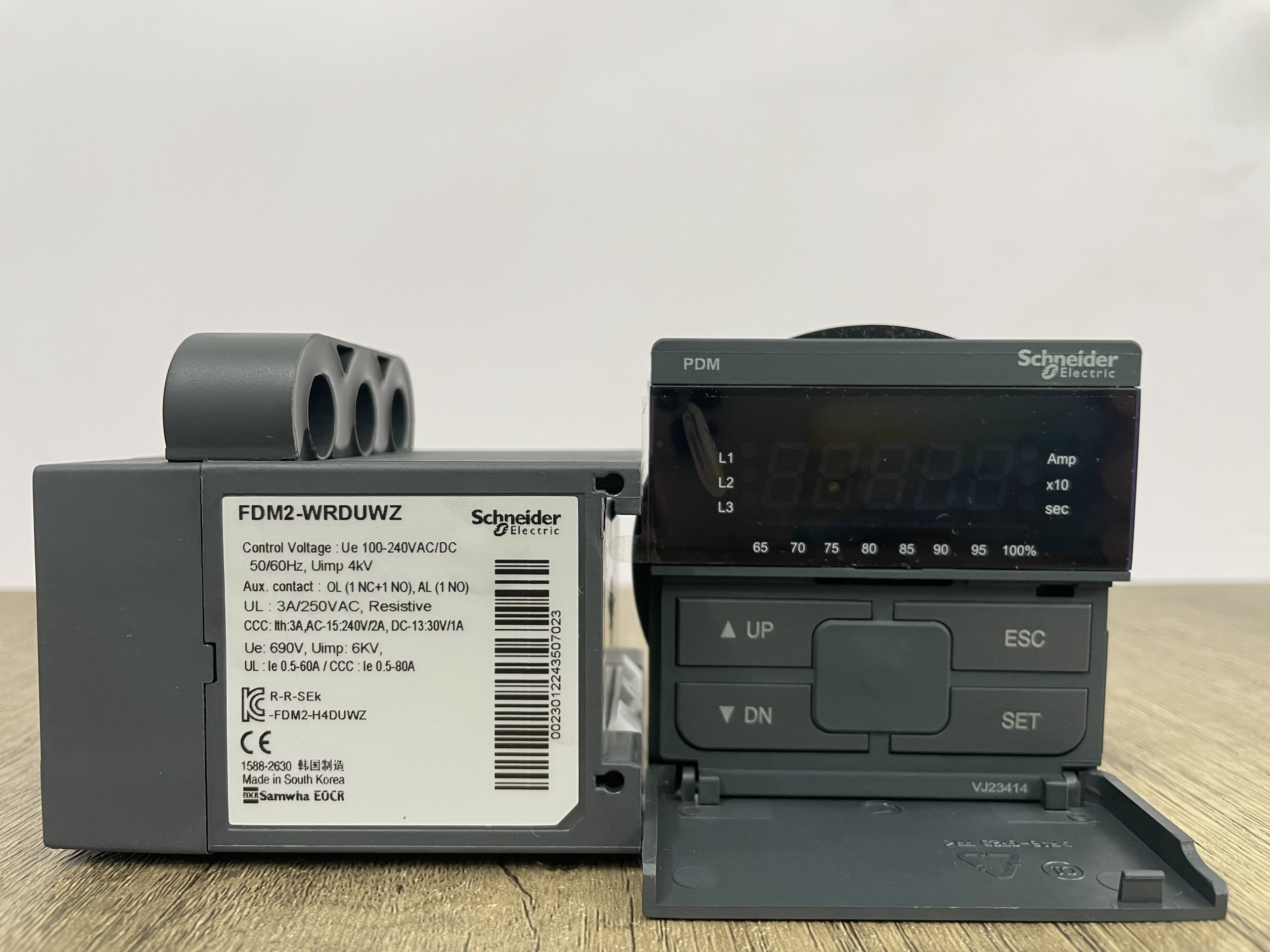 Rơ le Bảo Vệ Động Cơ EOCR-FDM2 Schneider