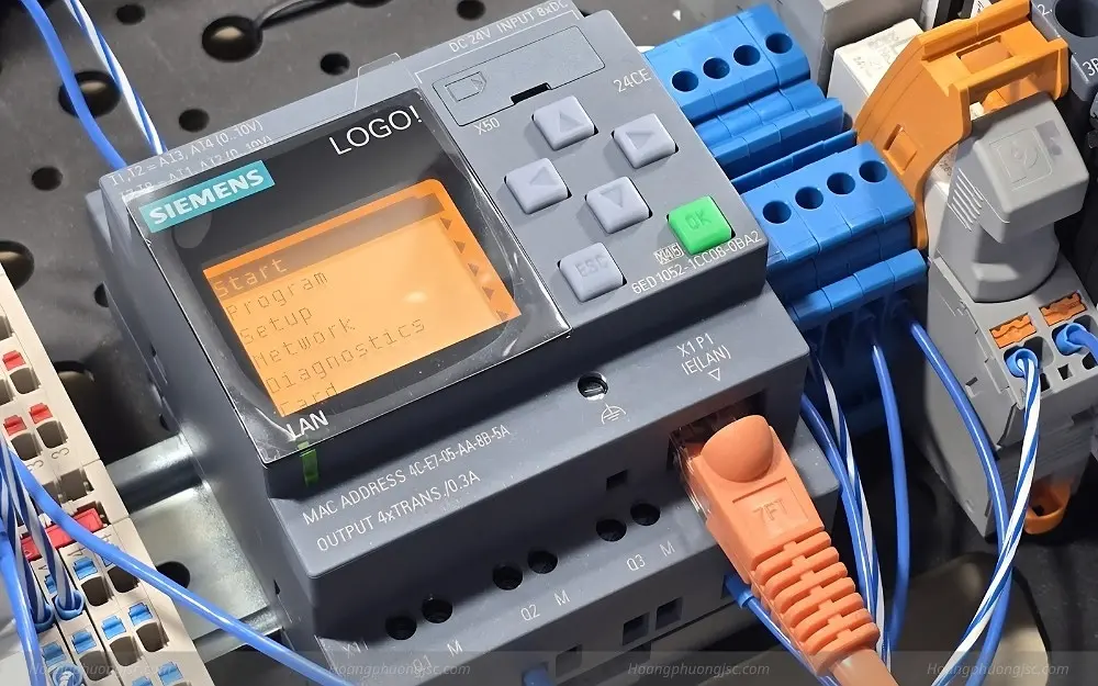 Bộ điều khiển Siemens Simatic Logo