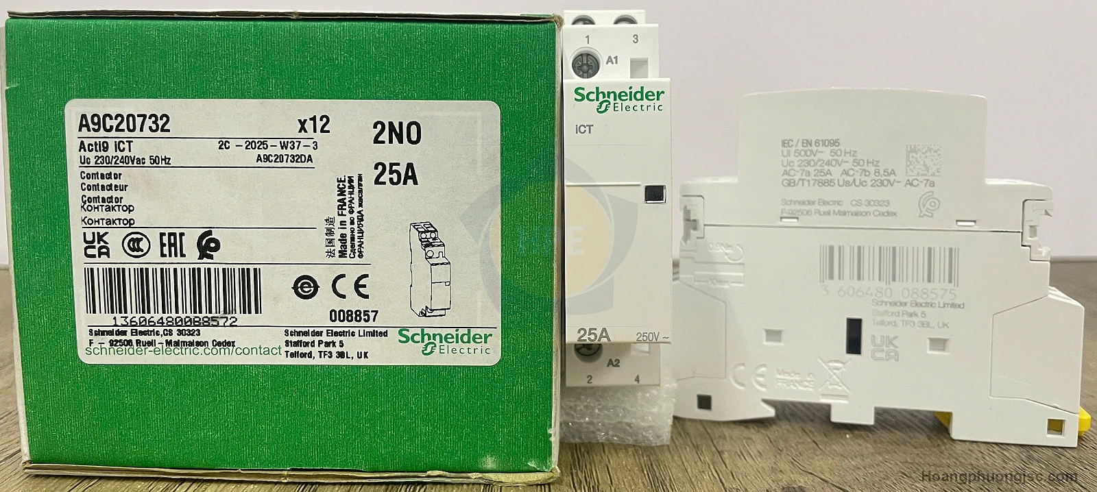 Hình ảnh thực tế A9C20732 Schneider