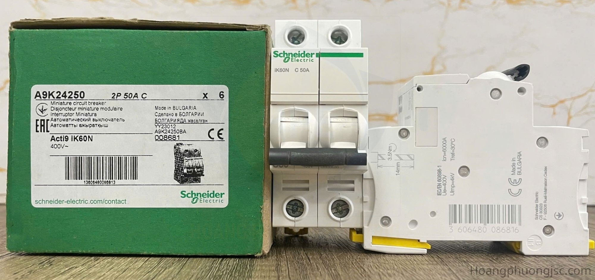 Hình ảnh thực tế MCB Acti9 iK60N A9K24250 Schneider