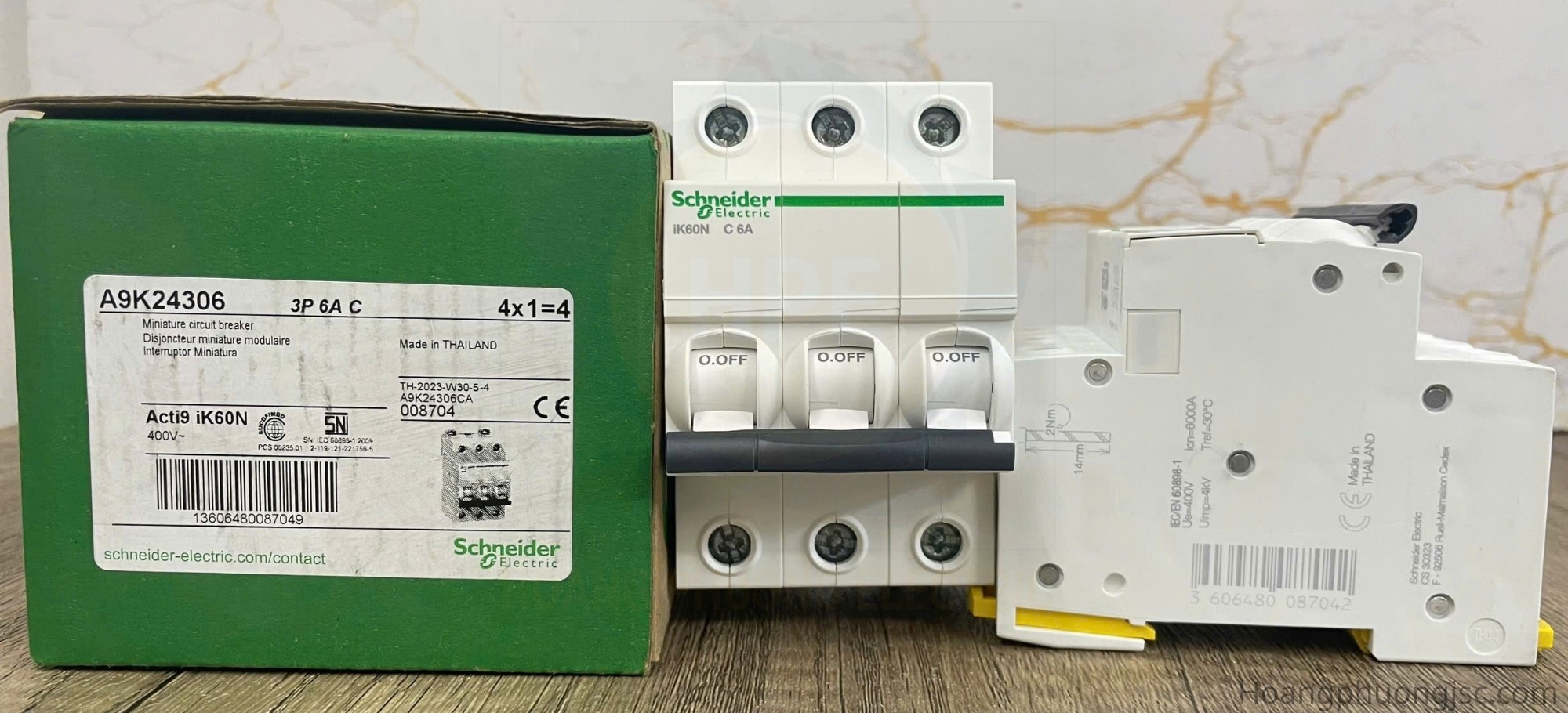 Hình ảnh thực tế MCB Acti9 iK60N A9K24306 Schneider