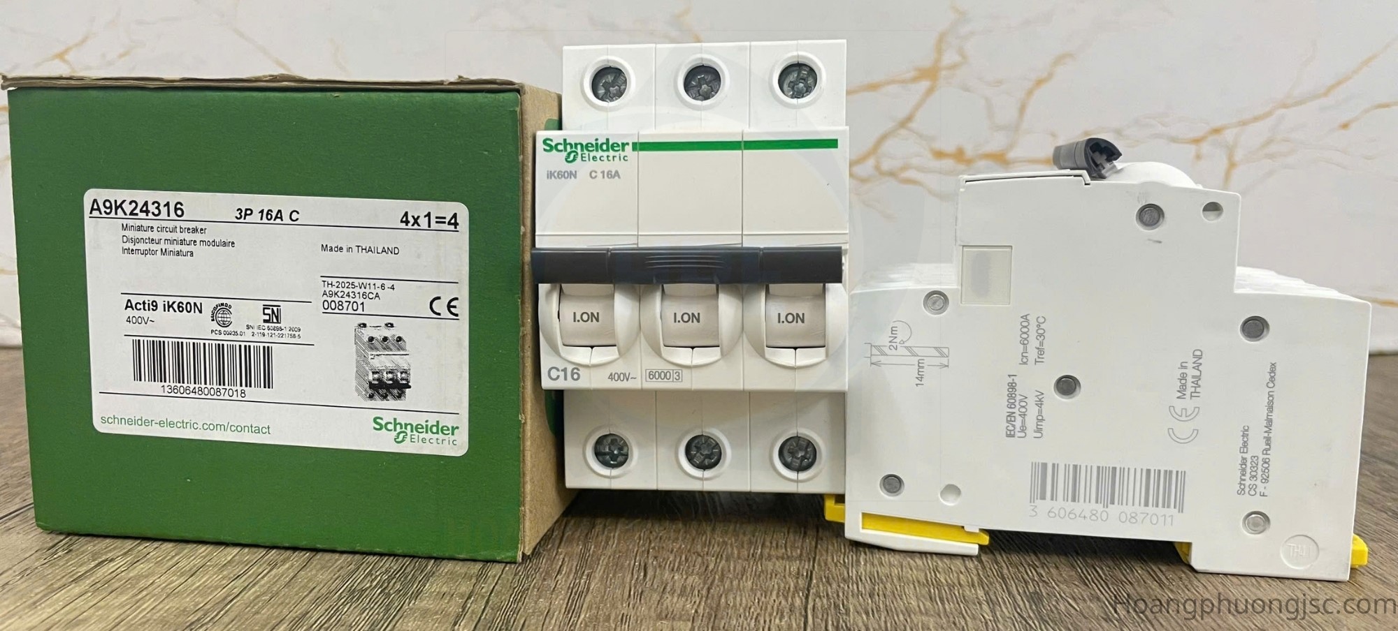 Hình ảnh thực tế MCB Acti9 iK60N A9K24316 Schneider