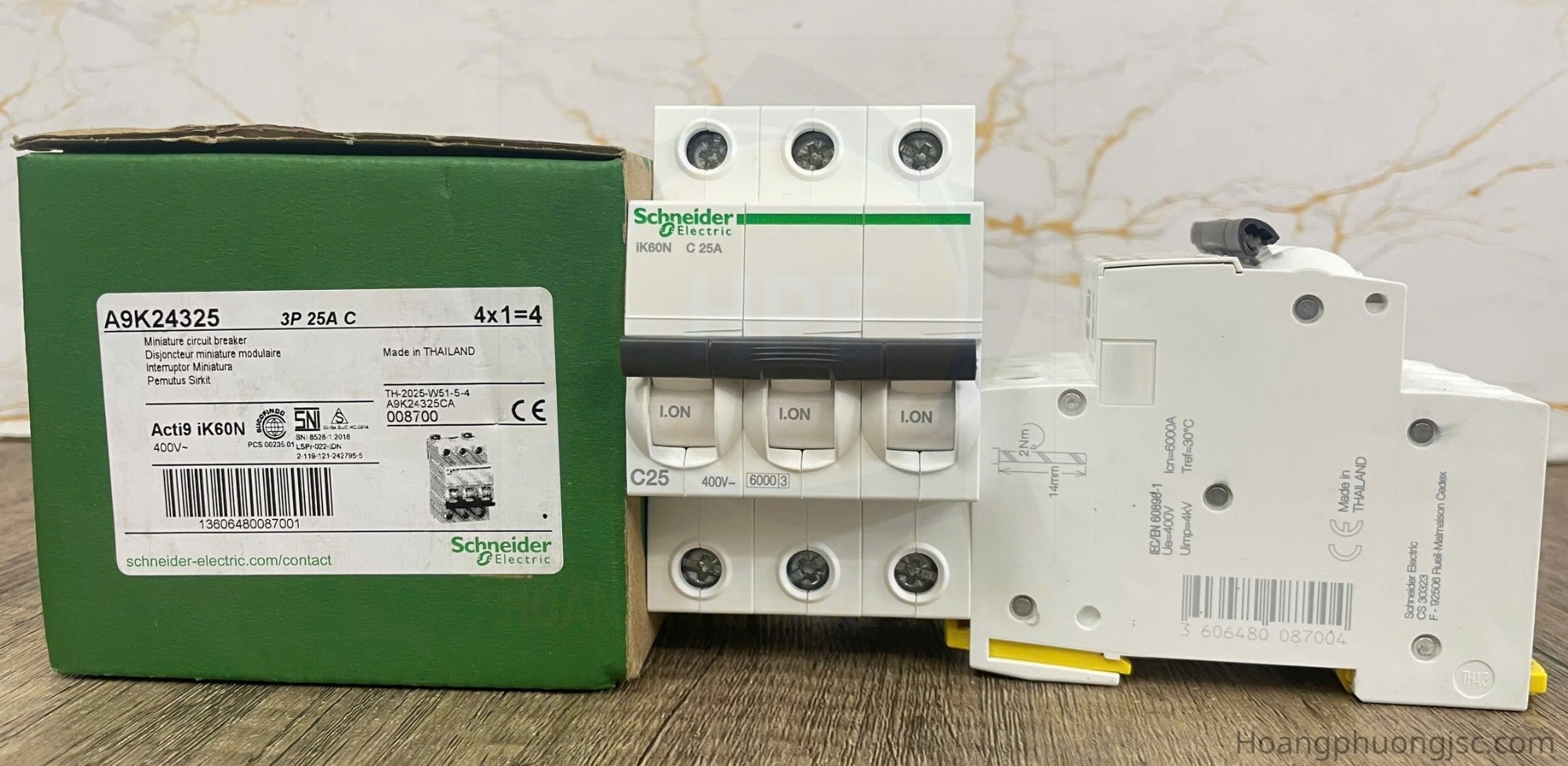 Hình ảnh thực tế MCB Acti9 iK60N A9K24325 Schneider