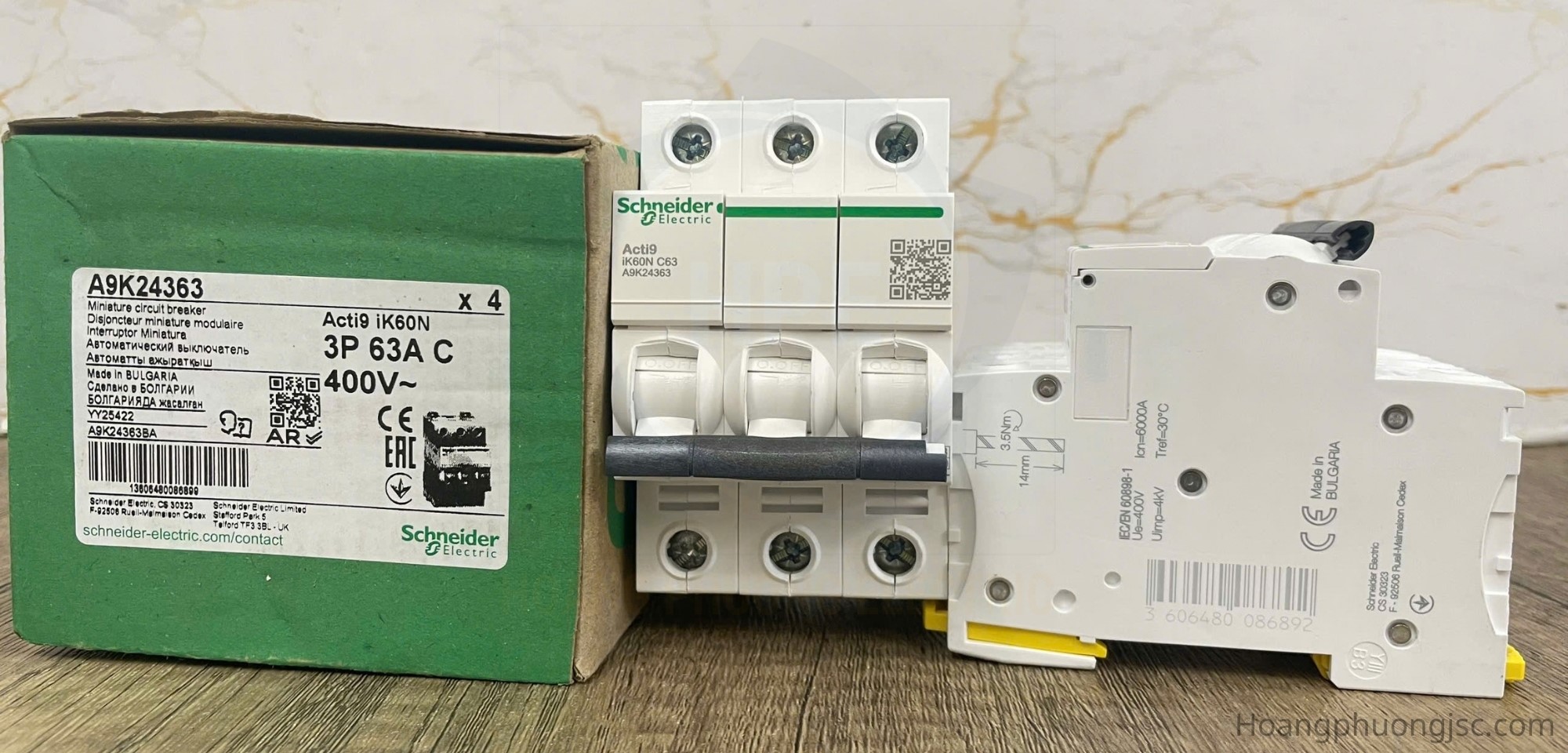 Hình ảnh thực tế MCB Acti9 iK60N A9K24363 Schneider