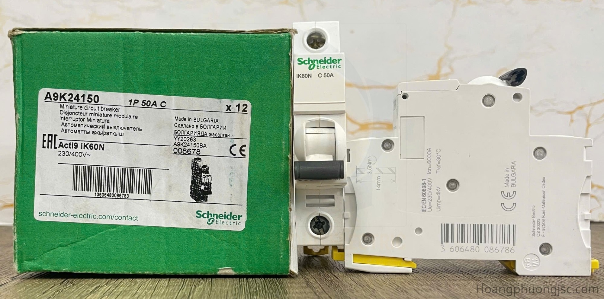 Hình ảnh thực tế MCB Acti9 iK60N A9K24150 Schneider