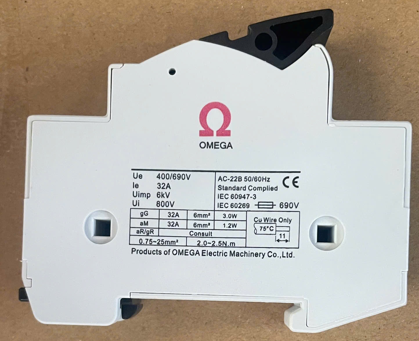 Catalogue cầu chì Omega